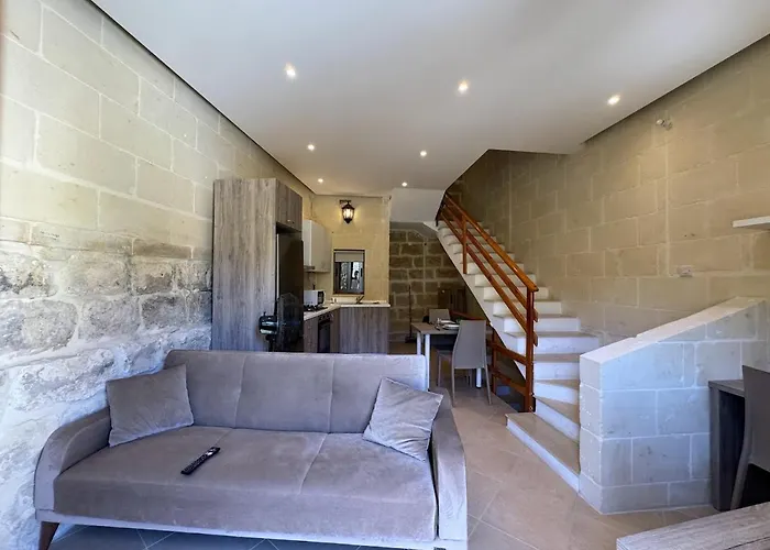 The Nest Siekel Townhouse Διαμέρισμα *